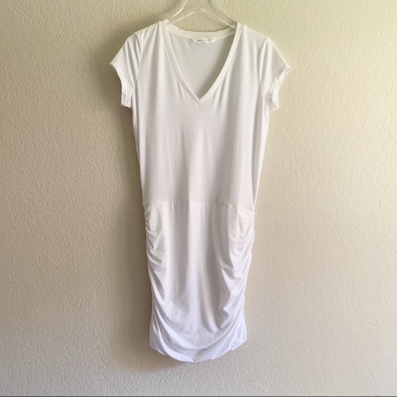 ATHLETA Topanga ruched dress white size medium short sleeves - Picture 2 of 12